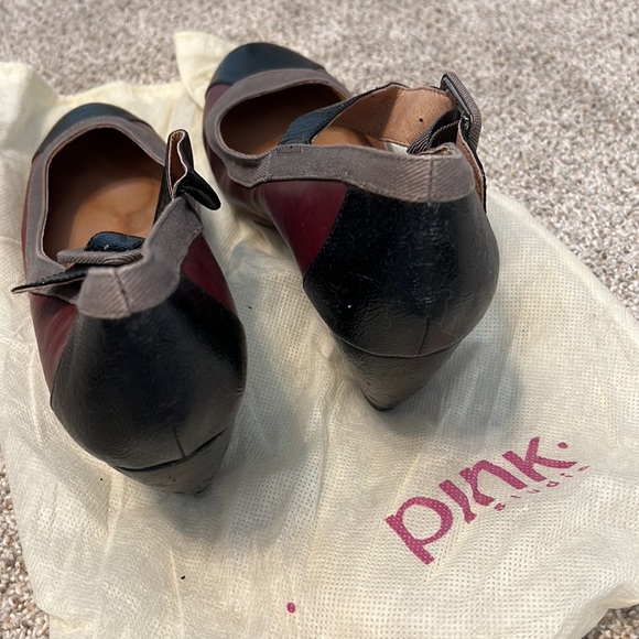 Pink Studio Retro Heels - Picture 4 of 5